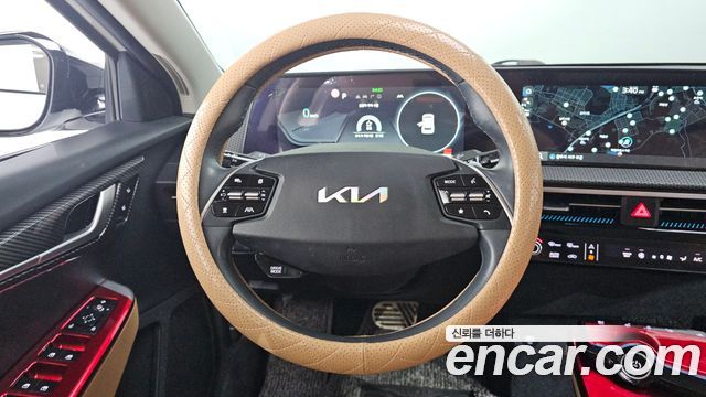 Kia EV6 2022 — photo 19