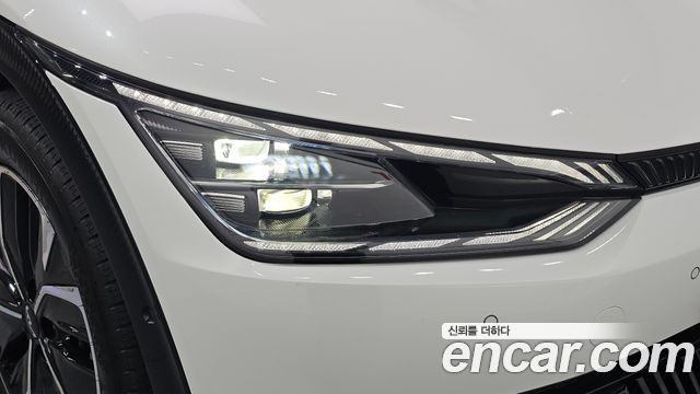 Kia EV6 2022 — photo 8