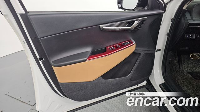 Kia EV6 2022 — photo 14