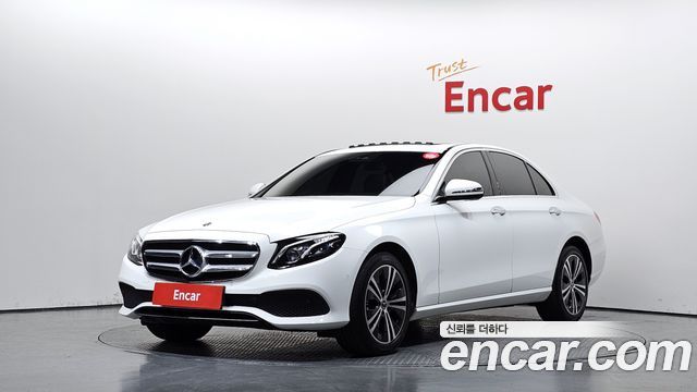 Mercedes-Benz E-Class 2020 — photo 1