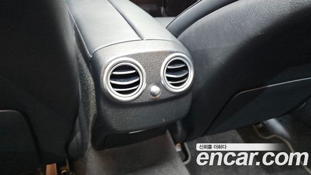 Mercedes-Benz E-Class 2020 — photo 27