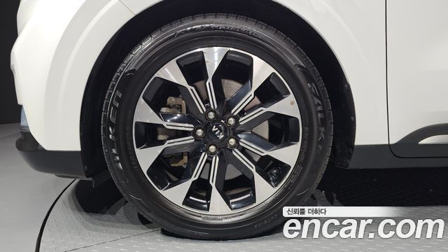 Kia Canival 2021 — photo 5