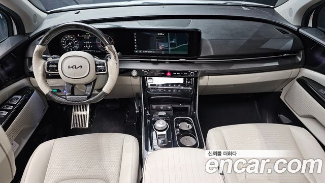 Kia Canival 2021 — photo 10
