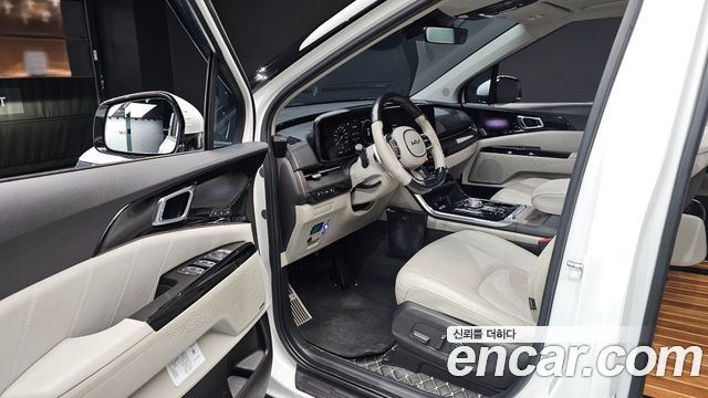 Kia Canival 2021 — photo 13