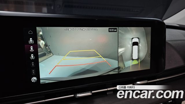 Kia Canival 2021 — photo 22