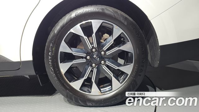 Kia Canival 2021 — photo 7