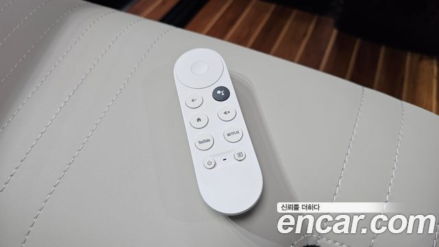 Kia Canival 2021 — photo 38