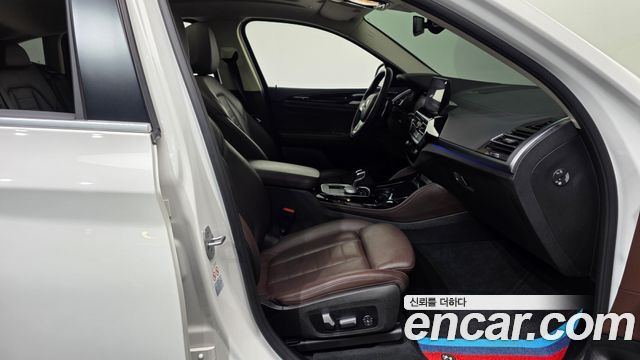 BMW X4 2022 — photo 17