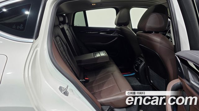 BMW X4 2022 — photo 18
