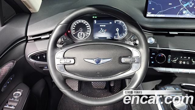 Genesis GV70 2021 — photo 13