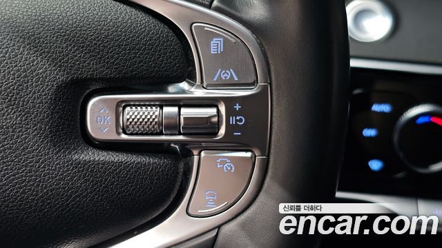 Genesis GV70 2021 — photo 14