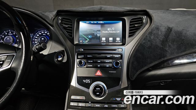 Hyundai Grandeur 2017 — photo 16