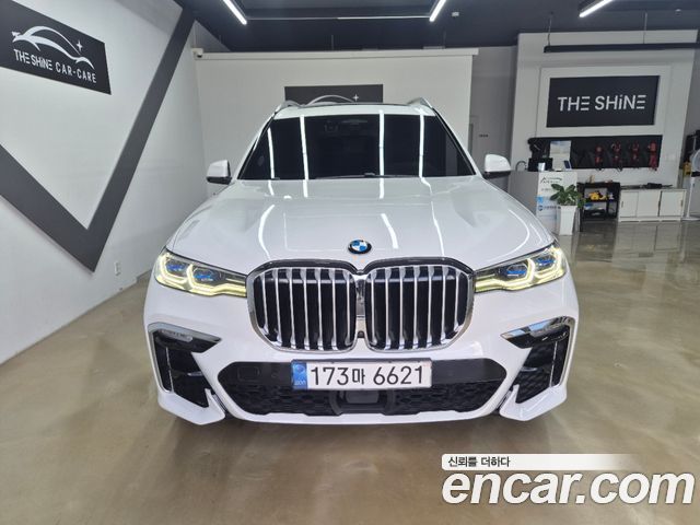BMW X7 2021 — photo 2