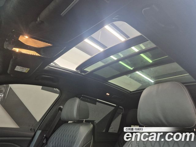 BMW X7 2021 — photo 12