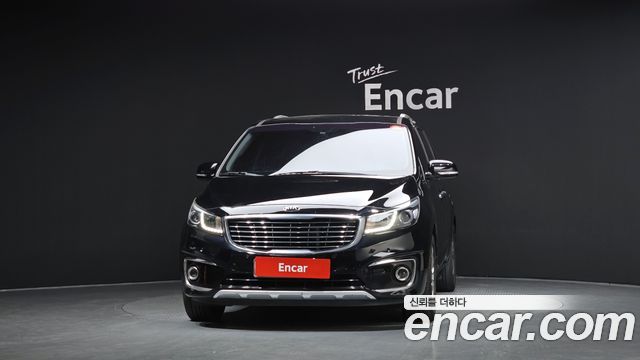 Kia Canival 2017 — photo 3