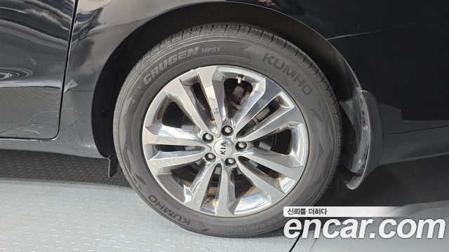 Kia Canival 2017 — photo 7