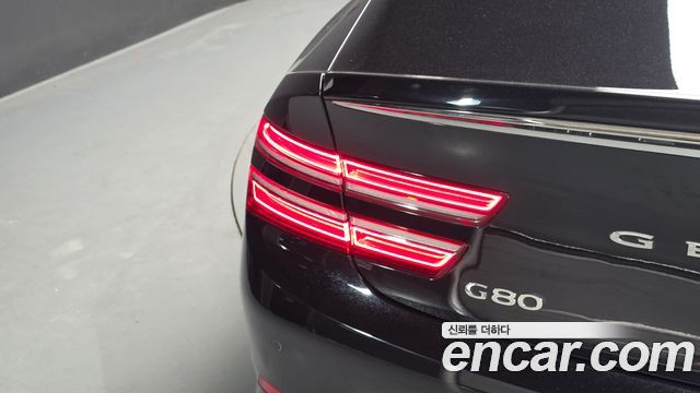 Genesis G80 2024 — photo 9