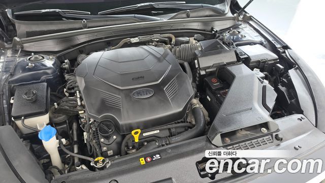 Kia K7 2018 — photo 6