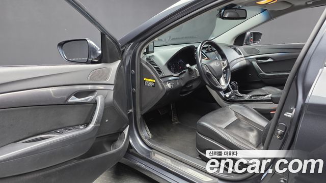 Hyundai i40 2012 — photo 10