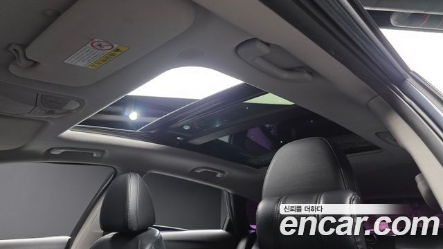 Hyundai i40 2012 — photo 16