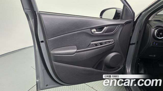 Hyundai Kona 2022 — photo 14