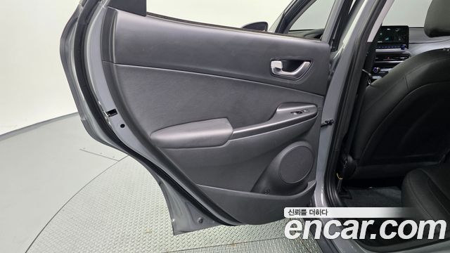 Hyundai Kona 2022 — photo 15