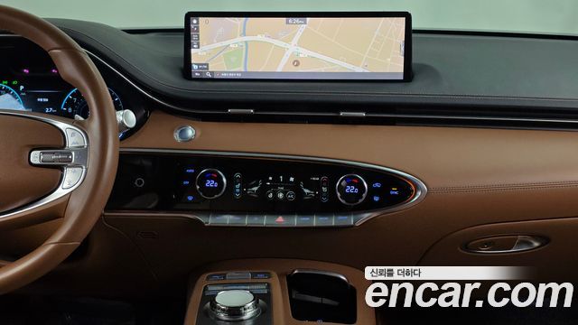 Genesis GV70 2021 — photo 14