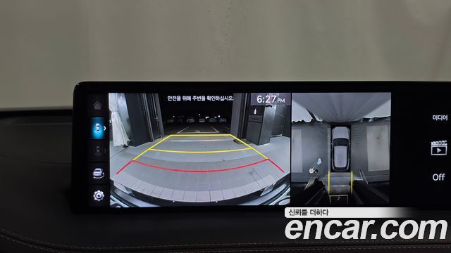 Genesis GV70 2021 — photo 15