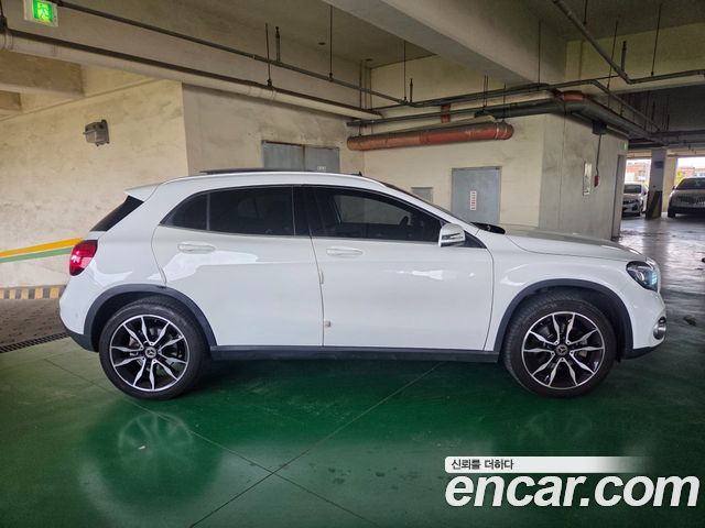 Mercedes-Benz GLA-Class 2019 — photo 5