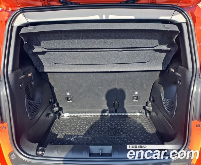 Jeep Renegade 2016 — photo 9