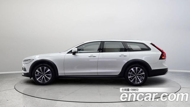 Volvo V90 2025 — photo 3