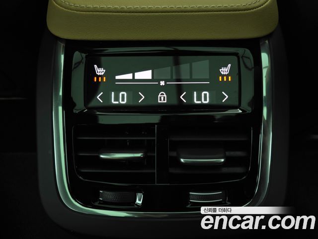 Volvo V90 2025 — photo 19