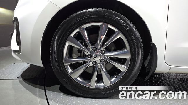 Kia Canival 2020 — photo 5