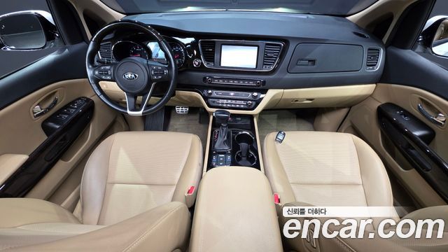 Kia Canival 2020 — photo 7