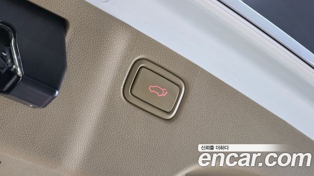 Kia Canival 2020 — photo 20
