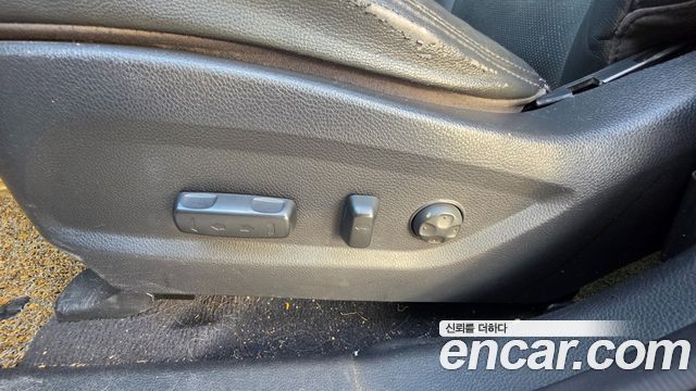 Hyundai Santafe 2016 — photo 10