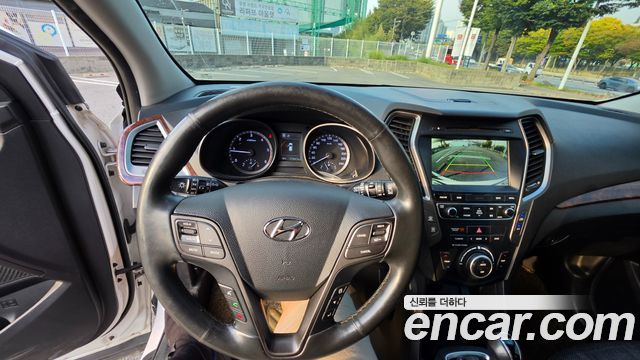 Hyundai Santafe 2016 — photo 15