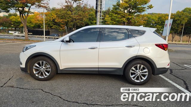 Hyundai Santafe 2016 — photo 16