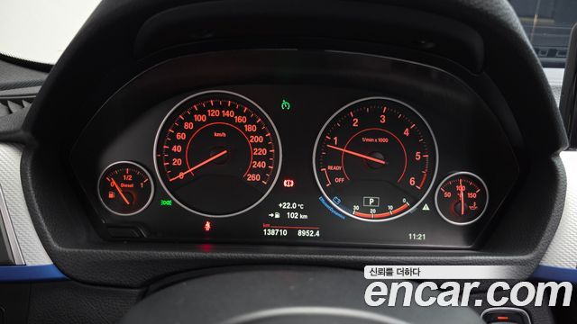 BMW 3-Series 2016 — photo 11