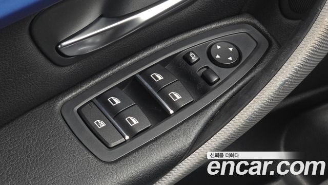 BMW 3-Series 2016 — photo 30