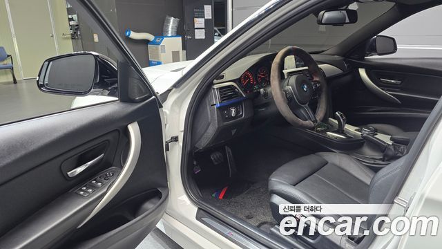 BMW 3-Series 2015 — photo 10