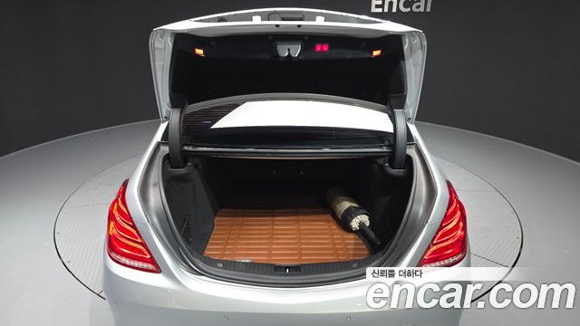 Mercedes-Benz S-Class 2016 — photo 20