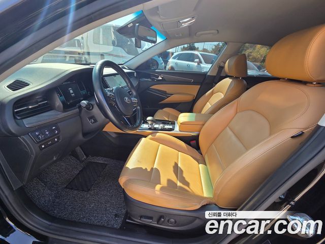 Kia K7 2021 — photo 10