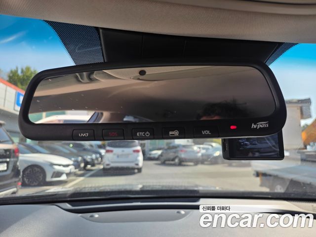 Kia K7 2021 — photo 18