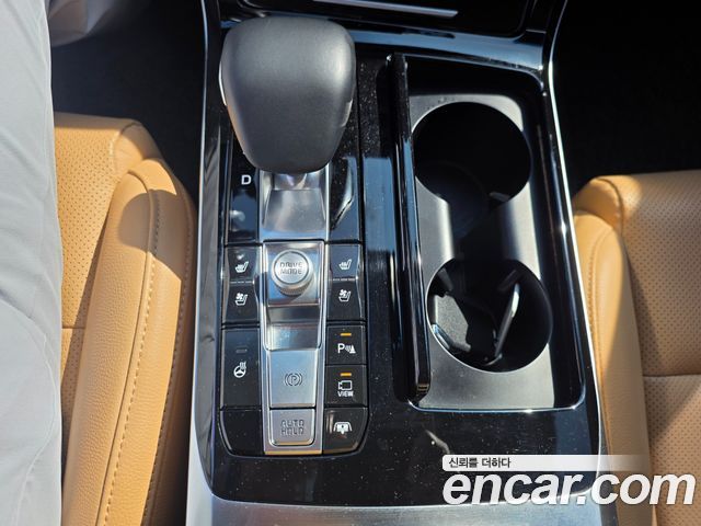 Kia K7 2021 — photo 19