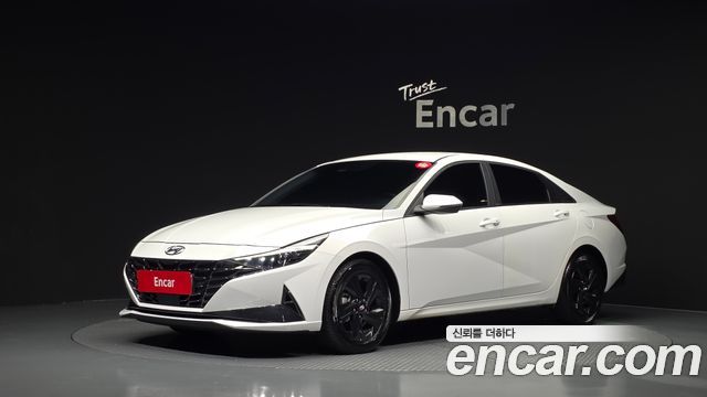 Hyundai AVANTE 2023 — photo 1