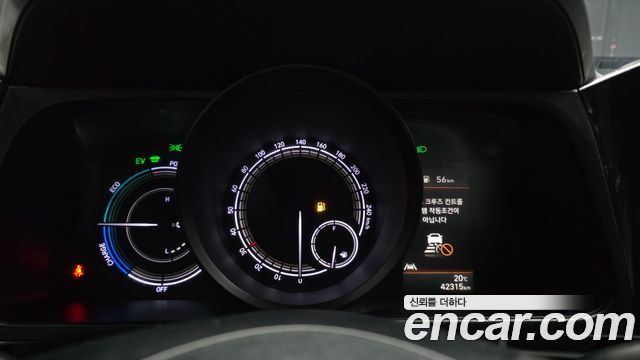 Hyundai AVANTE 2023 — photo 11