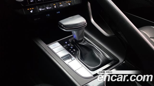 Hyundai AVANTE 2023 — photo 12