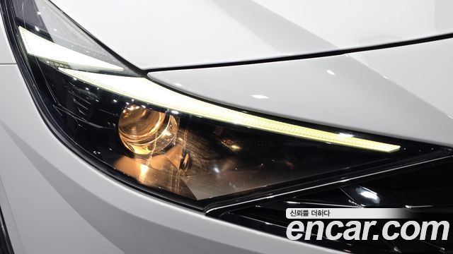 Hyundai AVANTE 2023 — photo 8