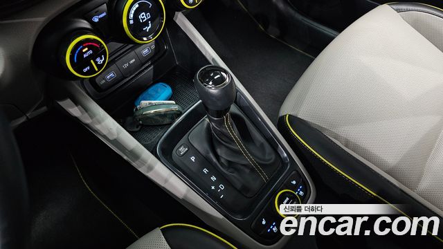Hyundai Venue 2022 — photo 12